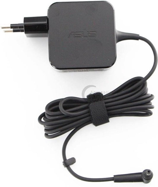 "Adapter ASUS 2.37A 45W 19V met 4mm pin" 
"ASUS Adapter 2.37A 45W 19V 4mm Pin"