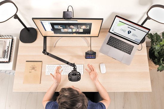 Elgato Stream Deck MK.2 - Zwart
Elgato Stream Deck MK.2 Black
(Note: The translation of the product name to English is already provided in the second part of the question.)