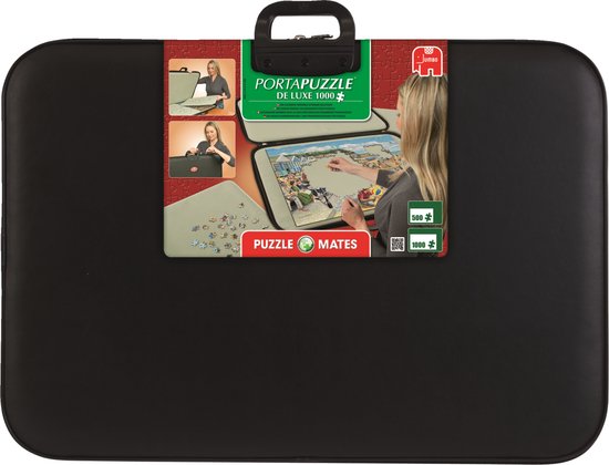 Jumbo Portapuzzle Deluxe 1000 Stukjes - 73x56 cm - Puzzelmap
"Jumbo Portapuzzle Deluxe - 1000 Pieces - Puzzle Mat - 73x56 cm"
English product name: Jumbo Portapuzzle Deluxe 1000 Pieces Puzzle Mat