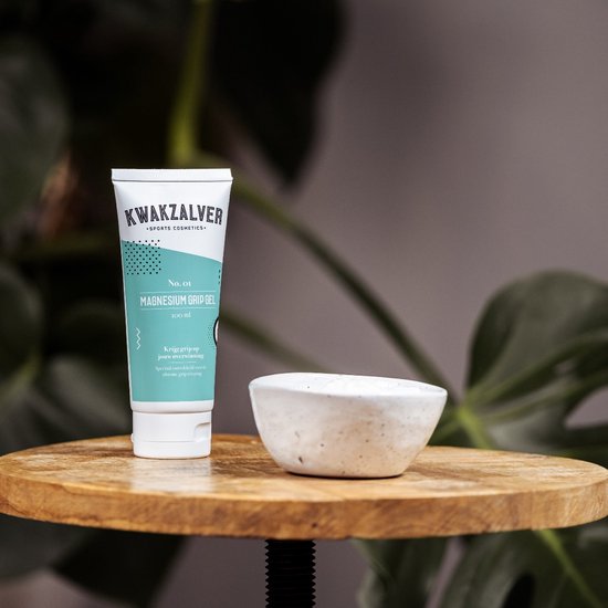 "Kwakzalver No.1 Magnesium Grip Gel - 100ml - Enhance Your Grip with Magnesium" 
"Kwakzalver No.1 Magnesium Grip Gel"
