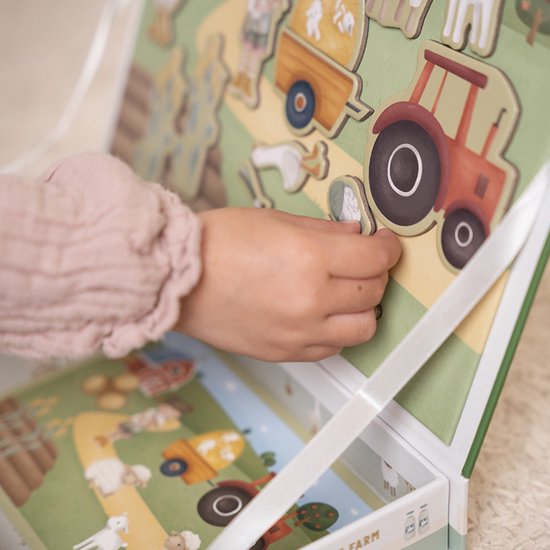 Little Dutch Magnetic Playboard FSC - Little Farm
Little Dutch Magnetic Playboard FSC - Little Farm