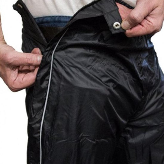 "Zwarte Mac in a Sac Full Zipper Regenbroek - Maat XL" 
"Mac in a Sac Full Zipper Rain Pants - Black - Size XL"