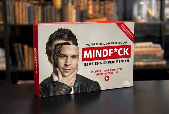 "Mindf*ck Illusions and Experiments - Smoke & Mirrors - Mindfuck by Victor Mids"
Productnaam in het Engels: "Smoke & Mirrors - Mindfuck"