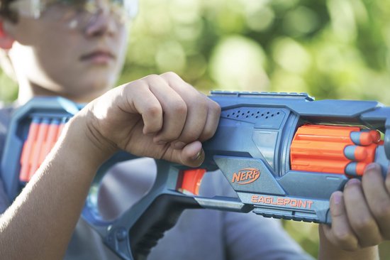 "NERF Elite 2.0 Eaglepoint RD 8 - Blaster" kan worden herschreven als "NERF Elite 2.0 Eaglepoint RD 8 Blaster - Verbeterde Schietervaring".
De Engelse productnaam zonder leestekens is "NERF Elite 2.0 Eaglepoint RD 8 Blaster".