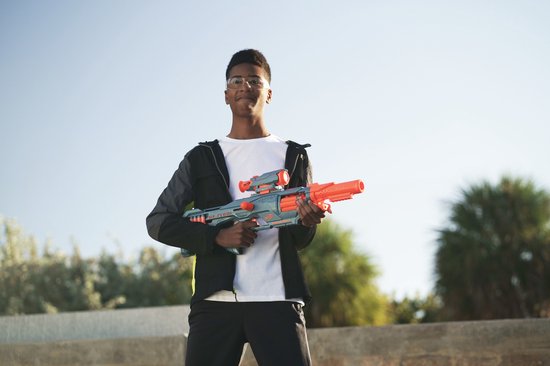 "NERF Elite 2.0 Eaglepoint RD 8 - Blaster" kan worden herschreven als "NERF Elite 2.0 Eaglepoint RD 8 Blaster - Verbeterde Schietervaring".
De Engelse productnaam zonder leestekens is "NERF Elite 2.0 Eaglepoint RD 8 Blaster".