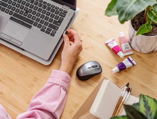 Trust Yvi+ - Compacte Draadloze Muis - Stil - Zwart
Trust Yvi+ Compact Wireless Mouse