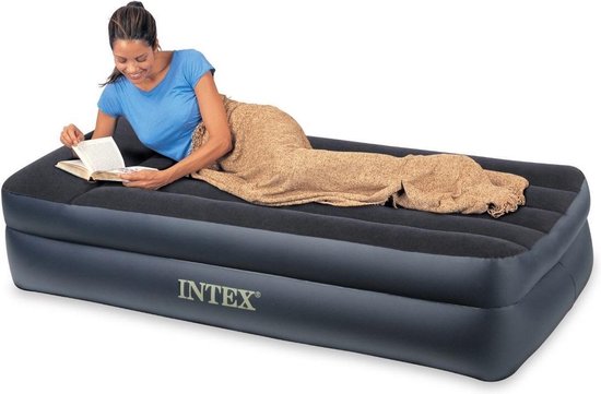 "Twin Pillow Rest Raised Airbed with Fiber-Tech Bip" kan worden herschreven als: "Comfortabel Tweepersoons Luchtbed met Verhoogde Kussens en Fiber-Tech Technologie".
De Engelse productnaam zonder leestekens is: "Comfortable Twin Airbed with Raised Pillows and Fiber-Tech Technology".