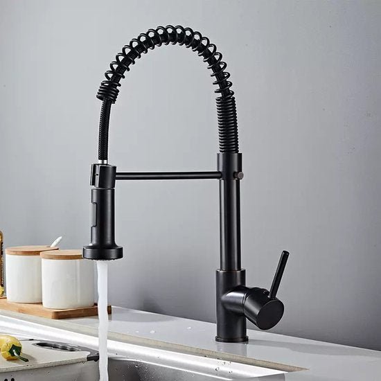 "Stijlvolle Zwarte Keukenkraan met Uittrekbare Uitloop en Flexibele Slang"
Productnaam in het Engels: "Black Kitchen Faucet with Pull-Out Spout and Flexible Hose"