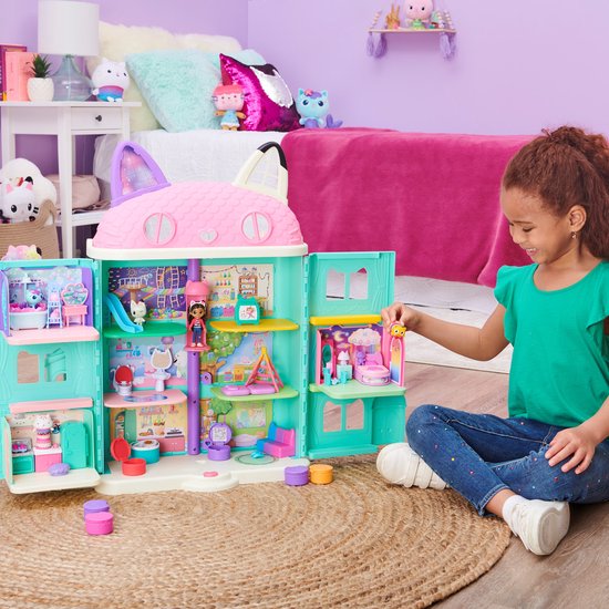 Gabby's Dollhouse - Pillow Cat's Dreamy Bedroom Playset