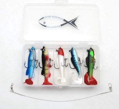 Predator Fishing Lure Set - FREE Leader Included - Hooks & Plugs - Ideal for Pike & Perch - 5 Lures in 1 Box