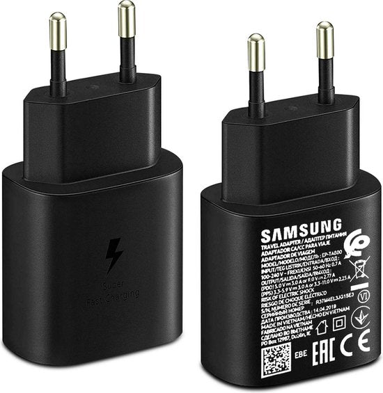 Samsung Universal USB-C Adapter/Charger - Fast Charger 25W - Black - with cable

Samsung Universal USB-C Adapter Charger Fast Charger 25W Black with cable